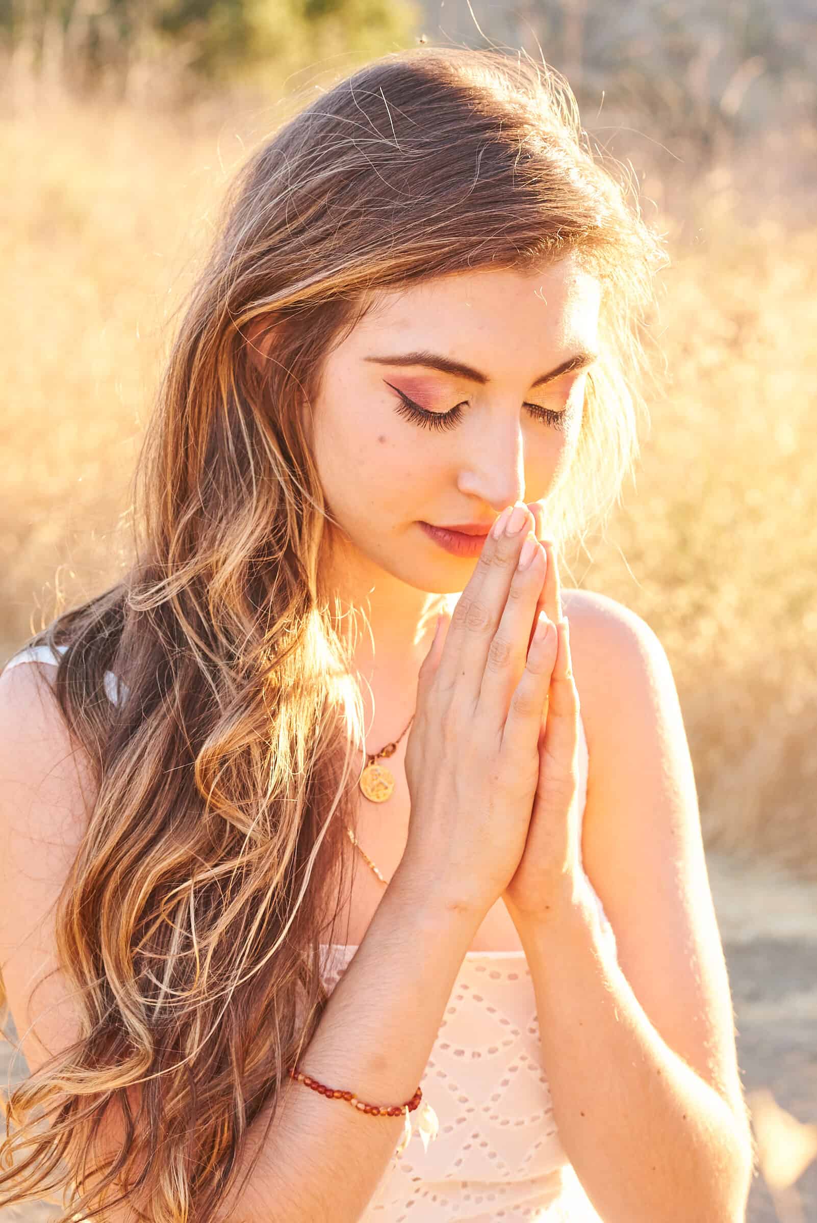 Taylor praying